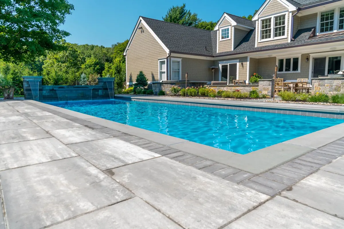 Why choose fiberglass for your swimming pool in Hudson Valley